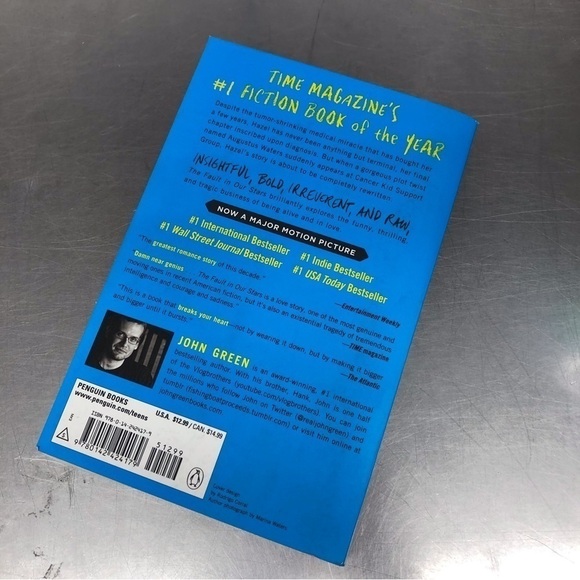 The Fault in Our Stars by: John Green, paperback book - Picture 5 of 6